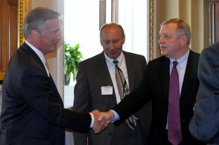 US Senator Dick Durbin (D-IL) met with Swedish American Hospital President and CEO Dr. Bill Gorski to discuss healthcare issues.